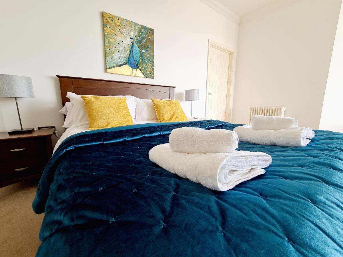 Seas The Day - Beachfront Apartment - Sleeps 4 Ramsgate Luaran gambar